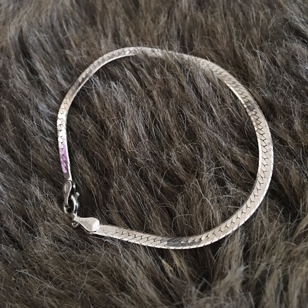 Vintage Italy 925 SS flat herringbone bracelet - Picture 5 of 7
